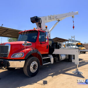 GRUA TITAN 2011 ALTEC AC25-95B SOBRE FREIGHTLINER M2 112 DE 25 US TON