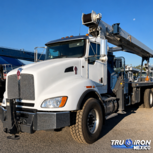 GRUA TITAN MANITEX 2892C SOBRE KENWORTH T440 DE 28 US TON