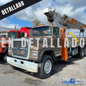 GRUA TITAN TEREX TC4792 SOBRE FORD LT9000 DE 23.5 US TON