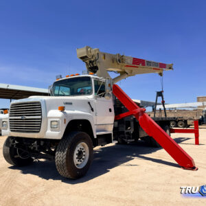 GRUA TITAN TEREX TC4792 SOBRE FORD LT9000 DE 23.5 US TON