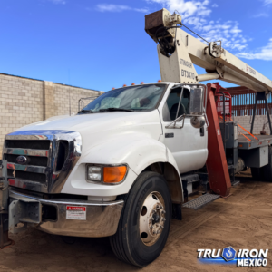 GRUA TITAN 2005 TEREX BT3470 EN FORD F750 DE 17 US TON
